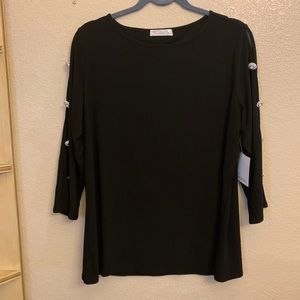 Women’s 89th & Madison black blouse